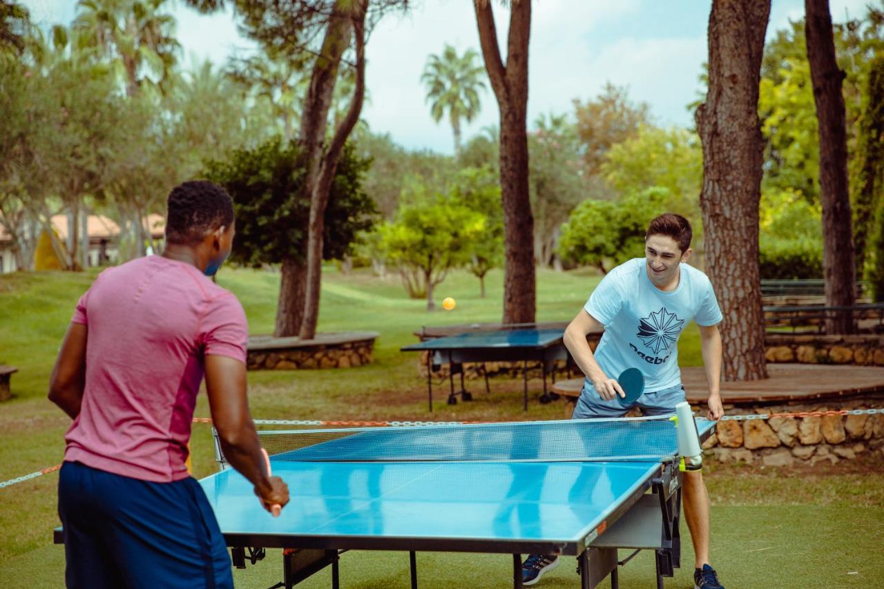 Ic ホテルズ グリーン パレス アンタルヤ エクステリア 写真 Table tennis