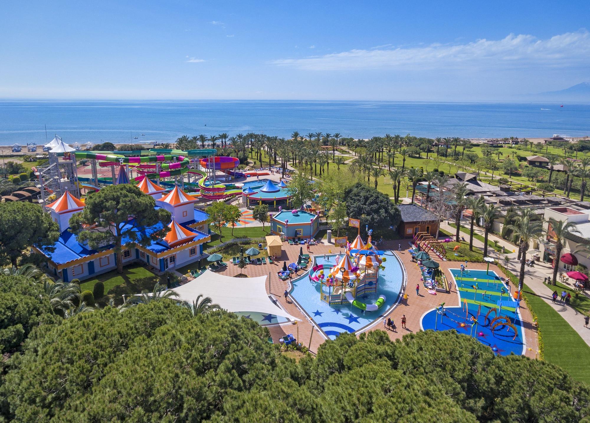 Ic ホテルズ グリーン パレス アンタルヤ エクステリア 写真 Aerial view of the park