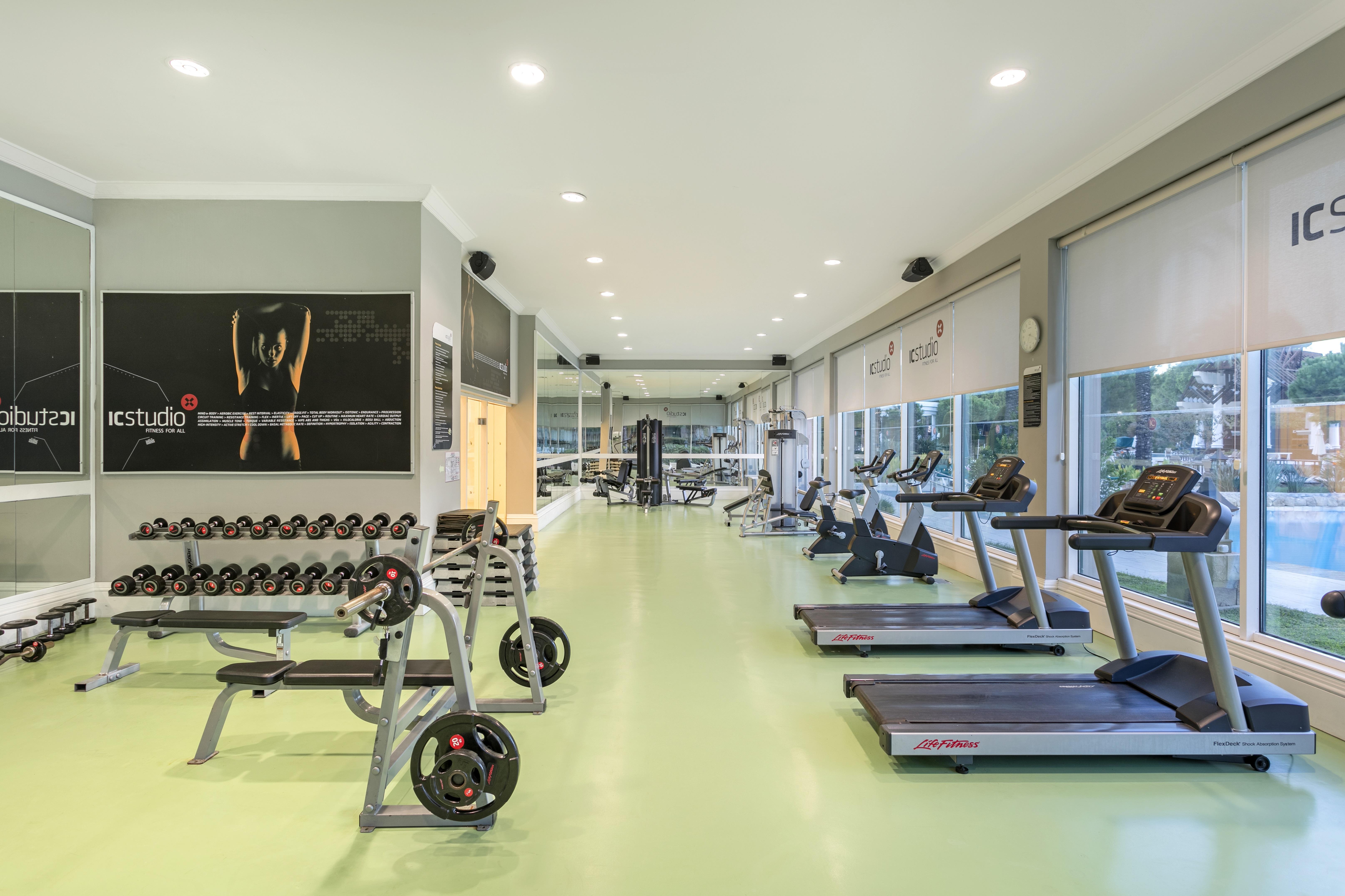 Ic ホテルズ グリーン パレス アンタルヤ エクステリア 写真 The gym at the hotel