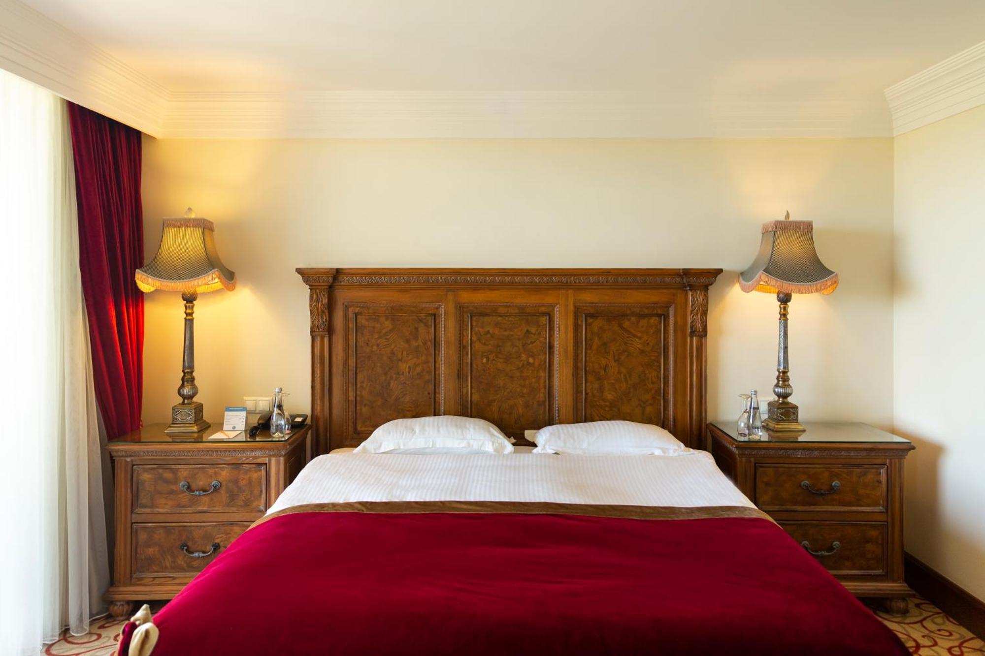 Ic ホテルズ グリーン パレス アンタルヤ 部屋 写真 A bedroom at the hotel