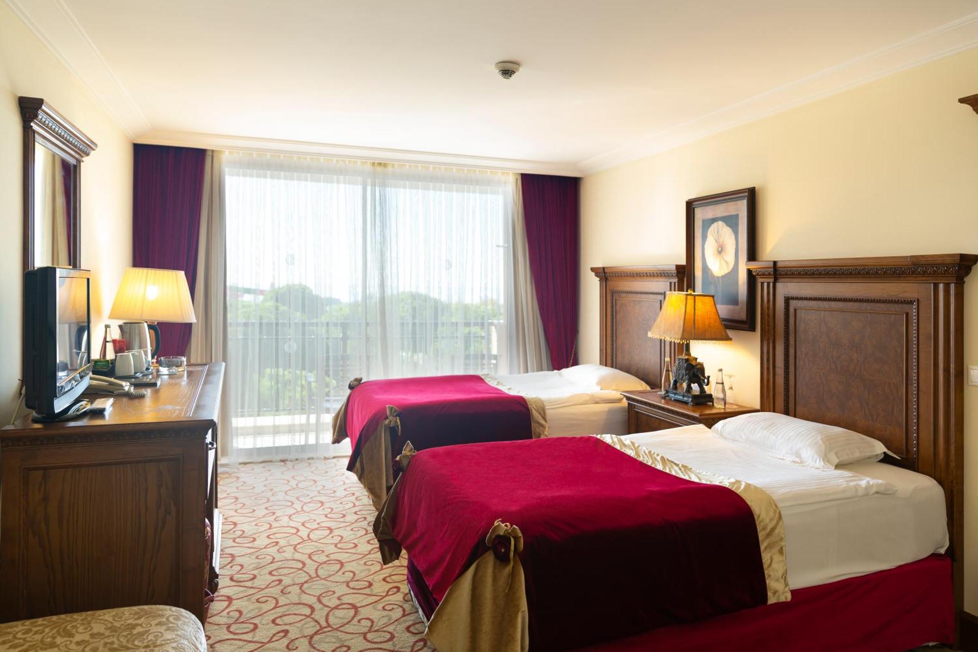 Ic ホテルズ グリーン パレス アンタルヤ 部屋 写真 A room at the hotel